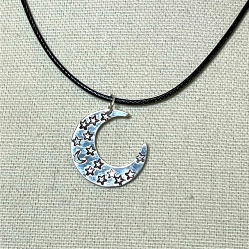 Handmade stamped stars moon silver aluminum pendant‎ black leather cord necklace